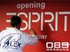 Erffnung ESPRIT Shop in Mnchen, Beschriftung im Digitaldruck schutzlaminiert, Vollflchige Montage, von 089Werbung in Mnchen.